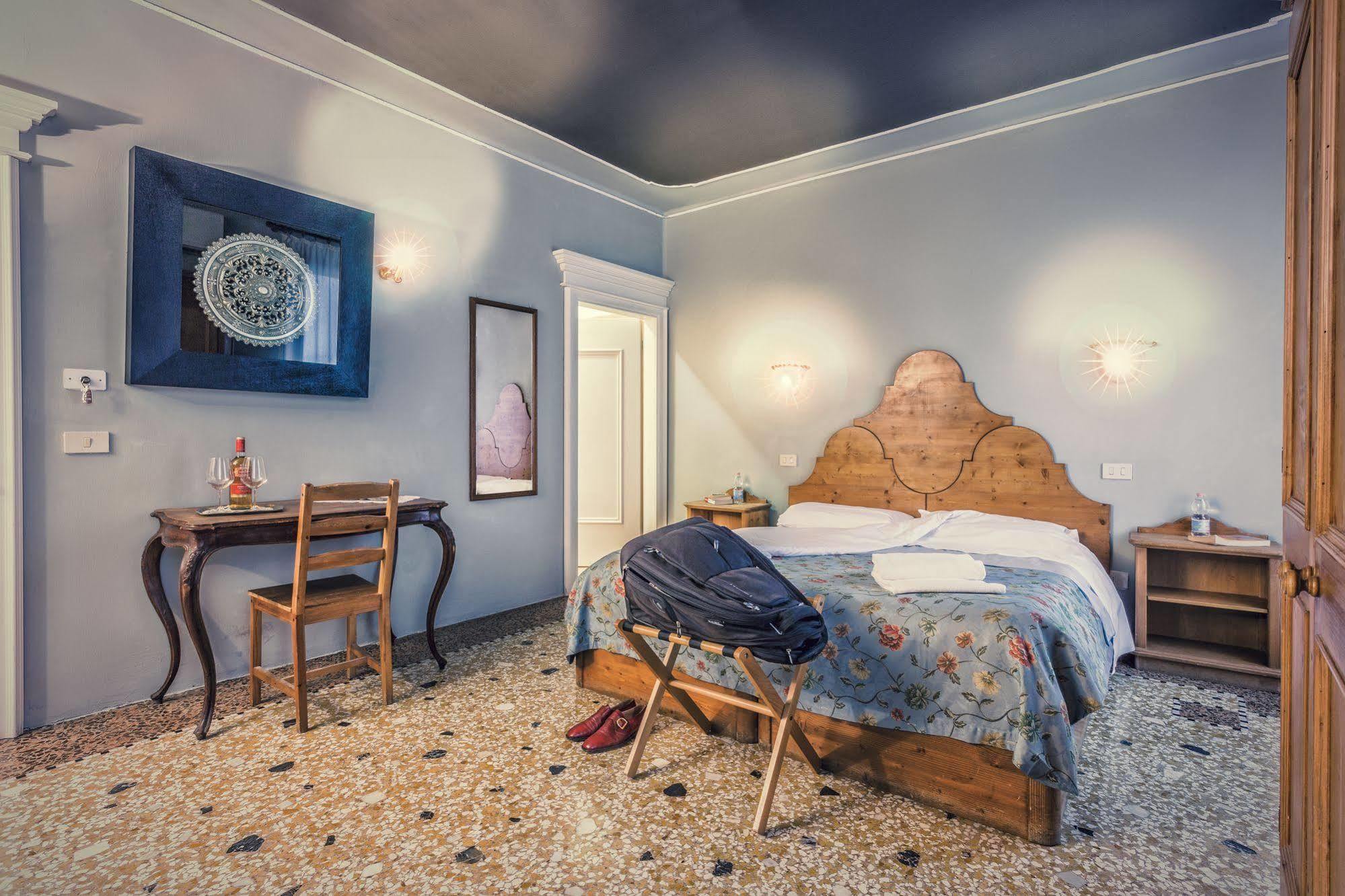 Locanda Bareteri ヴェネツィア エクステリア 写真